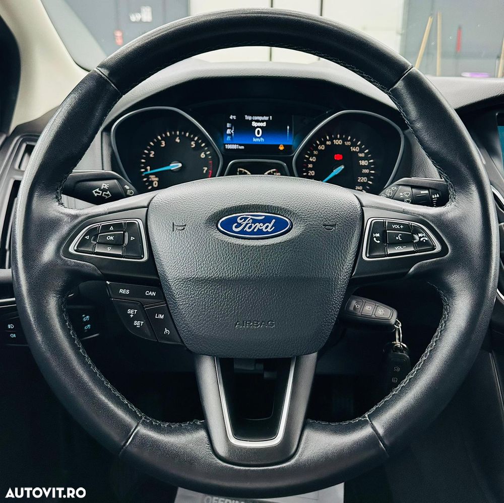 Ford Focus 1.5 EcoBoost Active Business - 31