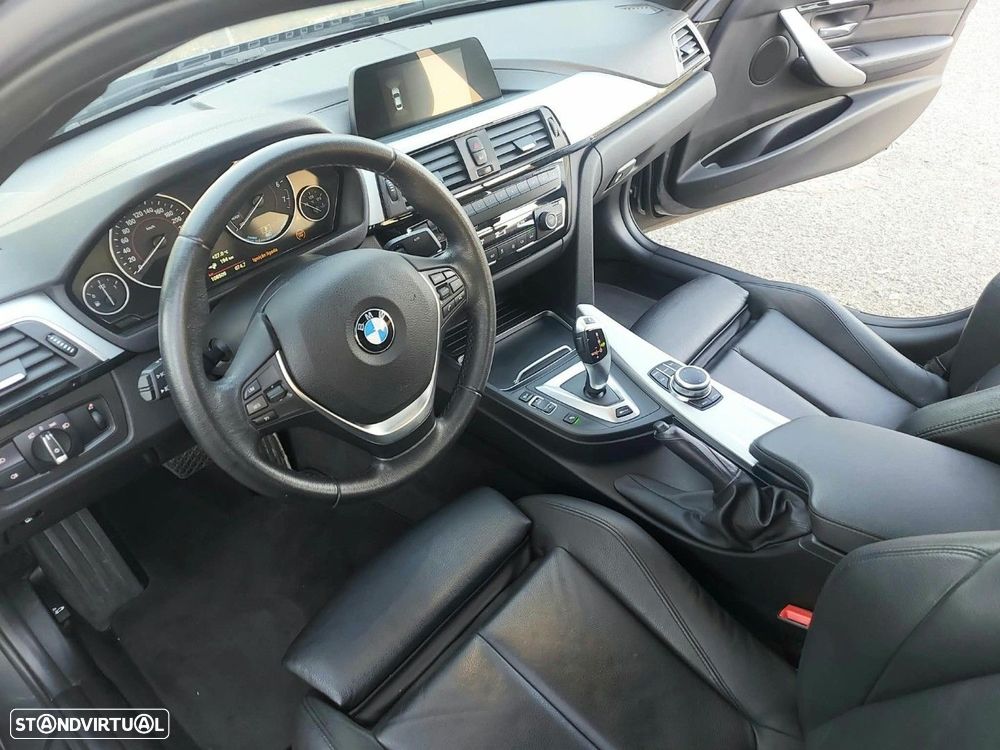 BMW 330 e iPerformance Line Luxury - 15