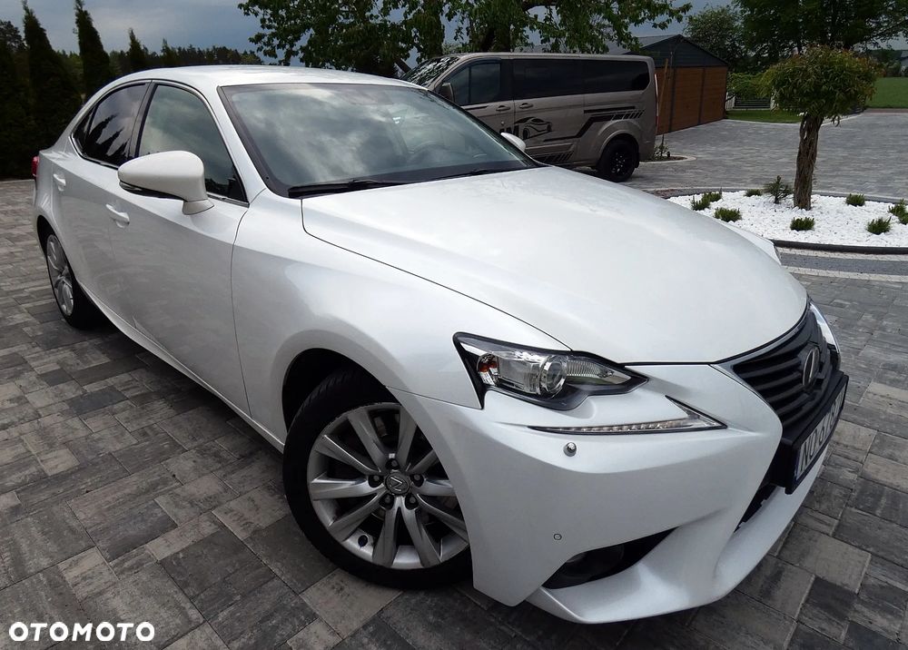 Lexus IS 200t / 300 Black - 5