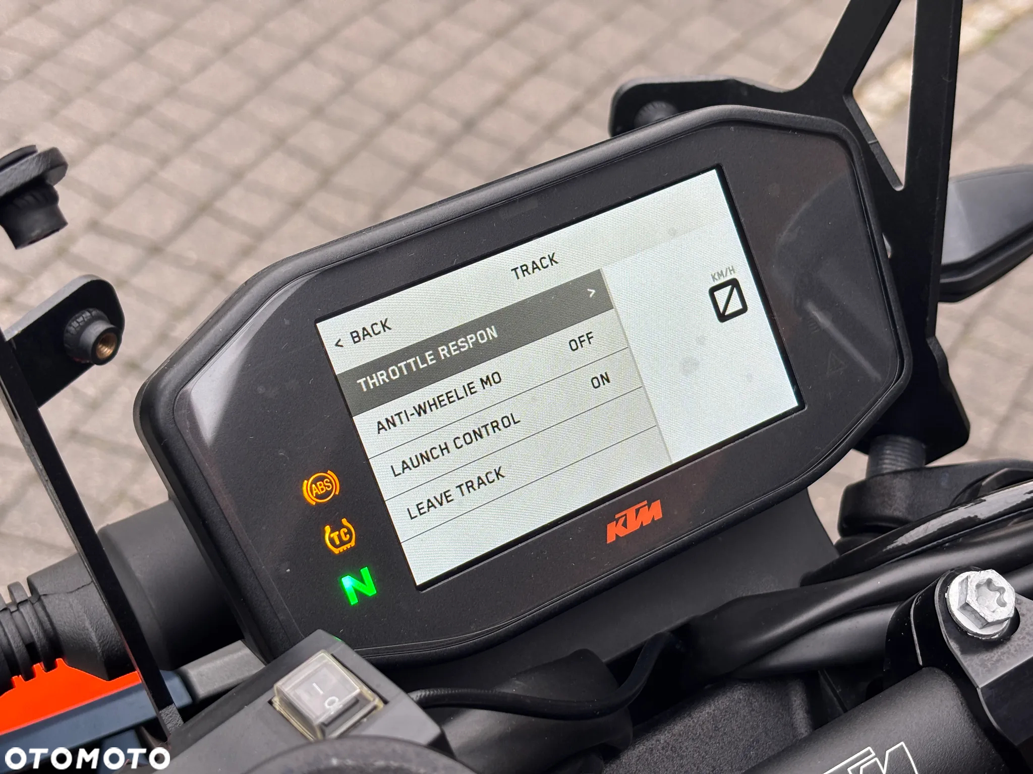 KTM Duke - 24