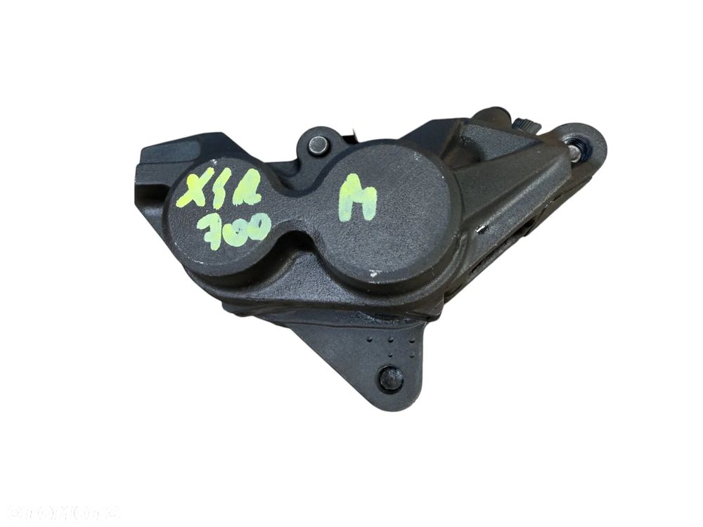 Zacisk przód  L  Yamaha XSR 700  MT07 - 4