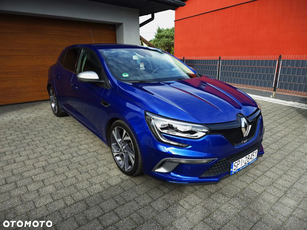 Renault Megane ENERGY TCe 205 EDC GT - 3