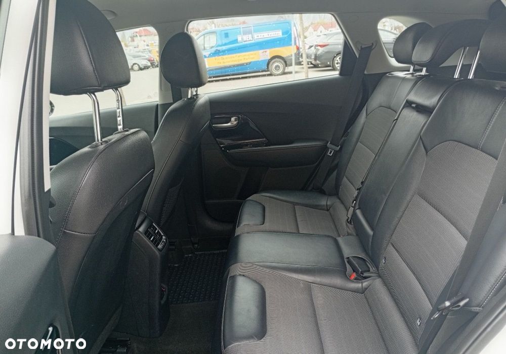 Kia Niro - 18