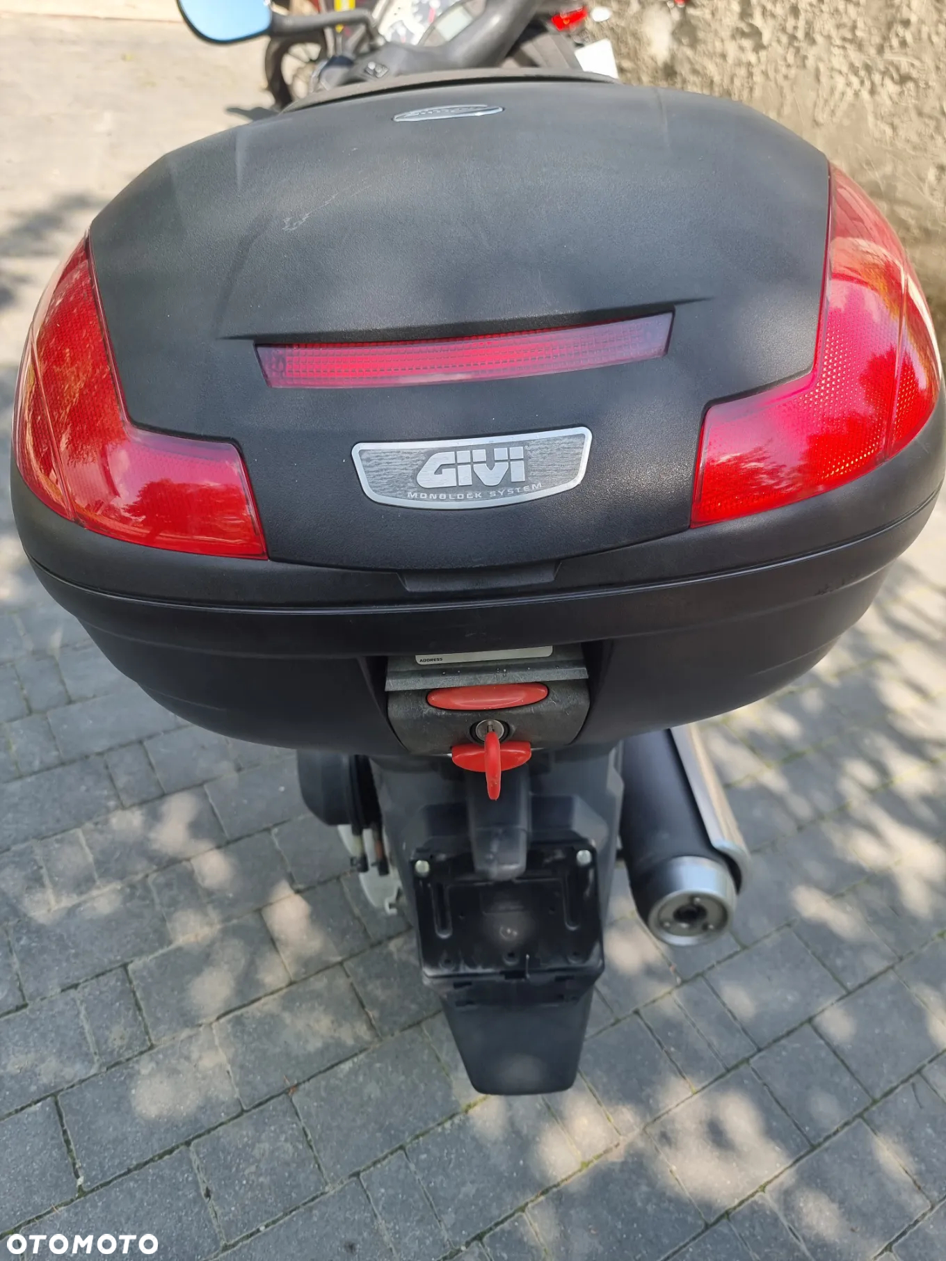 Yamaha X-max - 8
