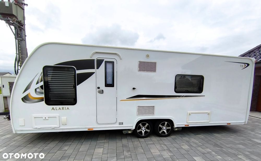 Lunar Alaria - 39