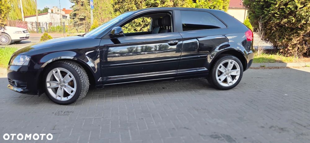 Audi A3 3-drzwiowe 1.6 Limited Edition - 7