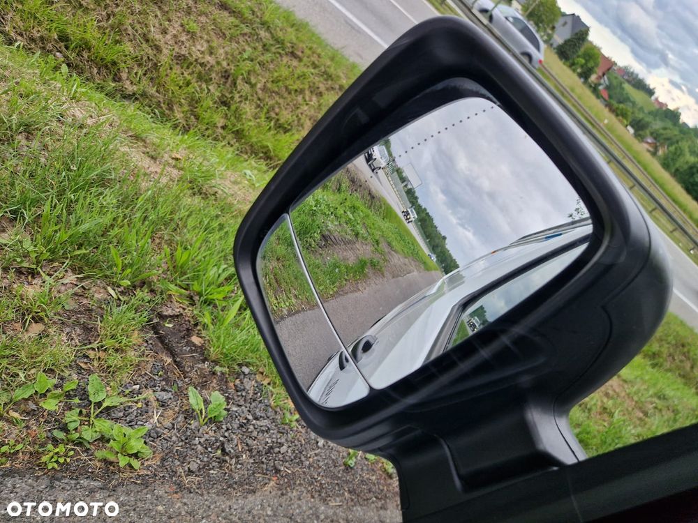 Renault Trafic - 31