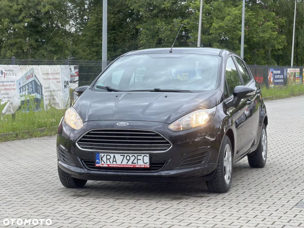 Ford Fiesta 1.25 Titanium X - 29