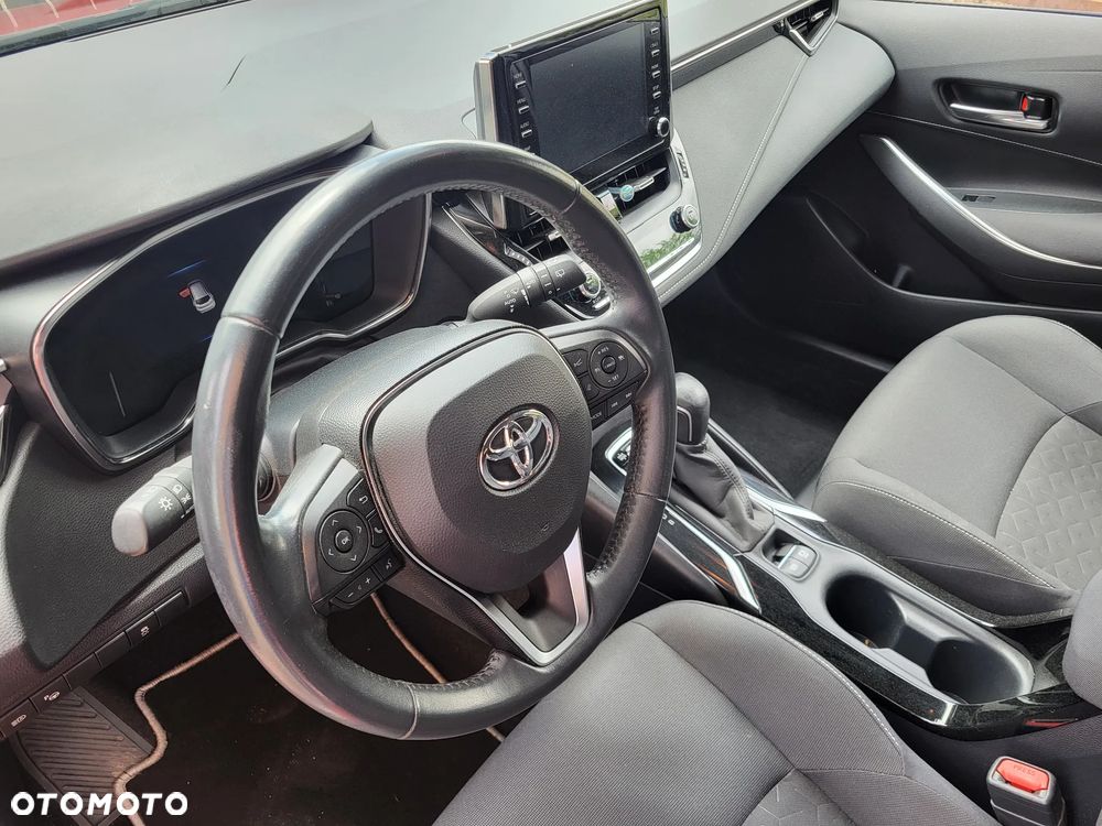 Toyota Corolla 1.8 Business Edition - 9