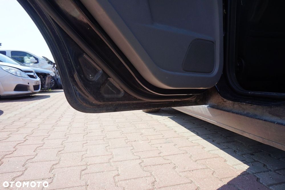 DRZWI TYLNE LEWE FOCUS II MK2 LIFT KOMBI F3  CZARNY FORD 2008-2011 - 9