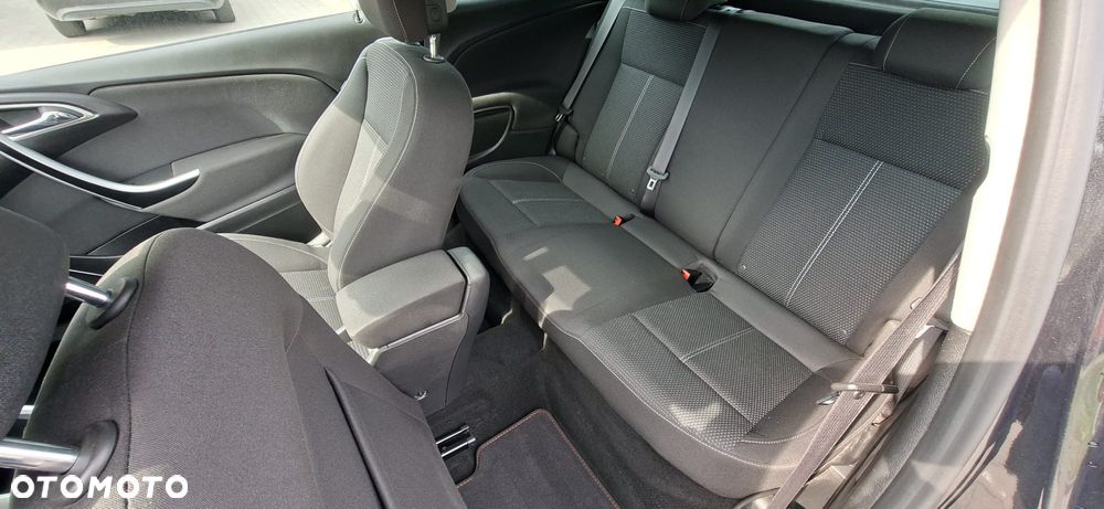 Opel Astra 1.6 Turbo Innovation - 17