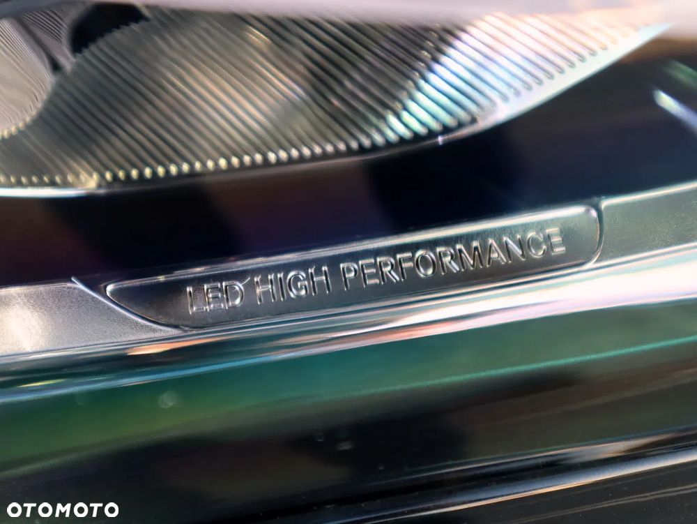 Mercedes-Benz GLA 200 d 4-Matic Progressive 8G-DCT - 10