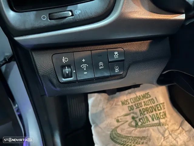 Kia Rio 1.2 CVVT Dynamic - 11