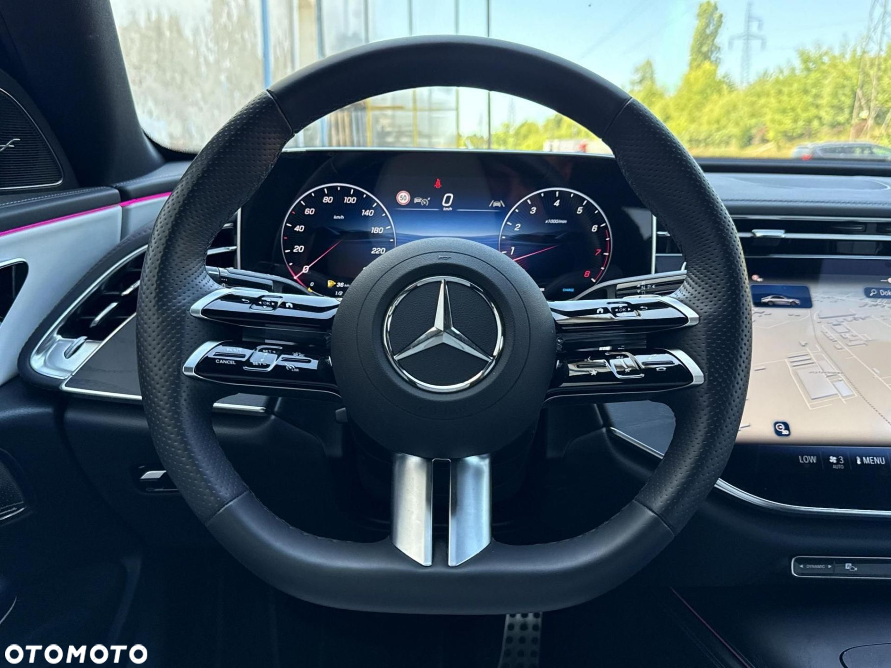 Mercedes-Benz Klasa E - 22