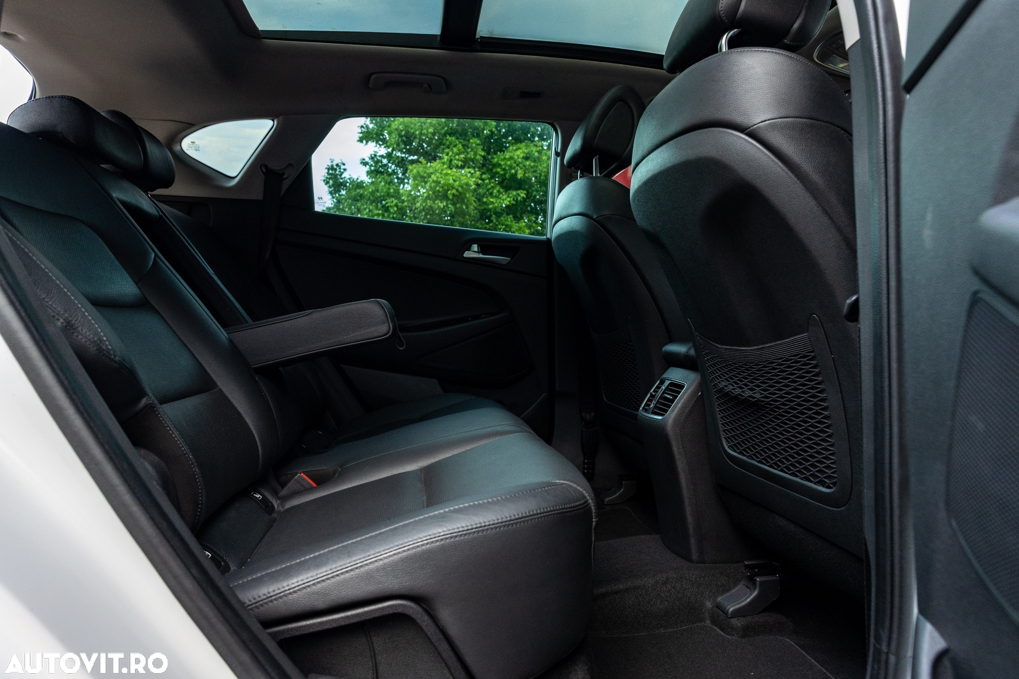 Hyundai Tucson 2.0 CRDI 4WD 6AT Luxury Pack+ - 26