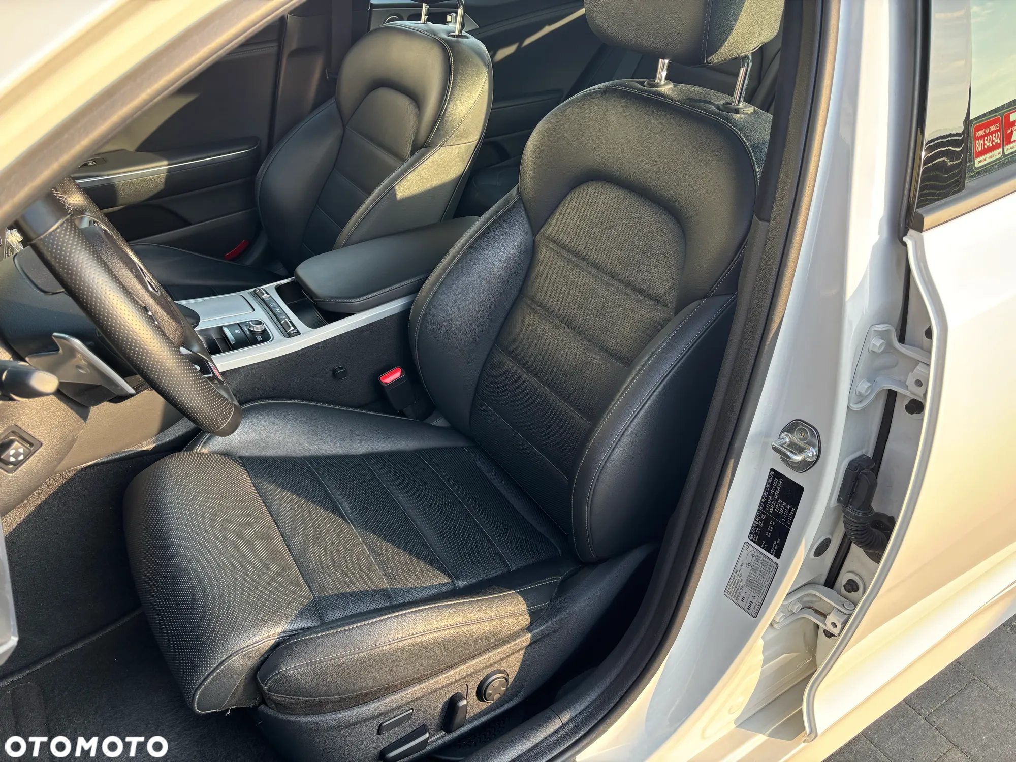 Kia Stinger 2.0 T-GDI GT Line - 14