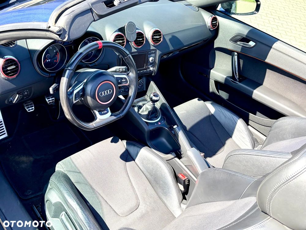Audi TT Roadster - 13