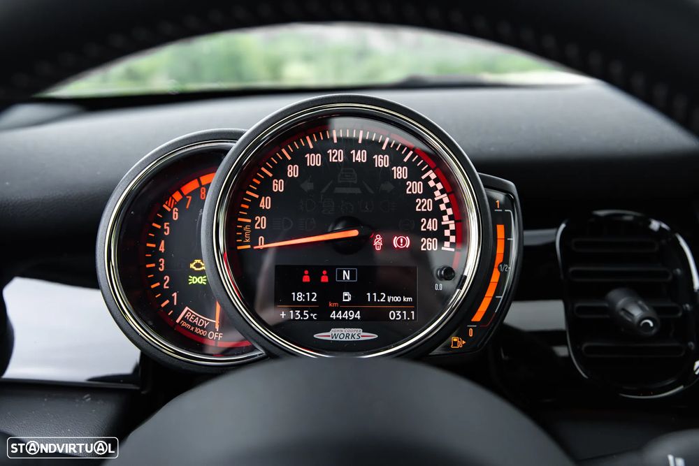 MINI 3 Portas John Cooper Works - 41