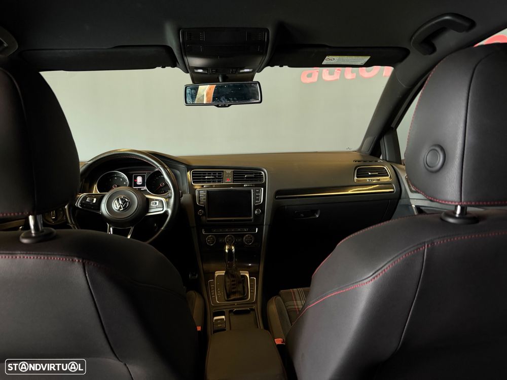 VW Golf 2.0 TSi GTi - 21
