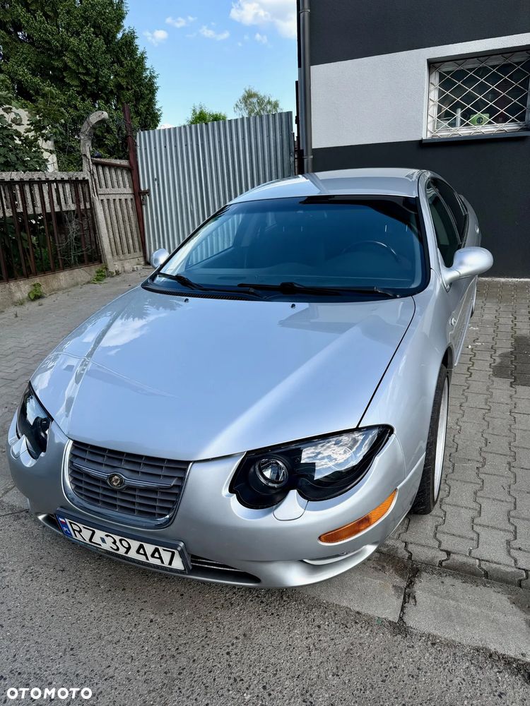 Chrysler 300M - 8
