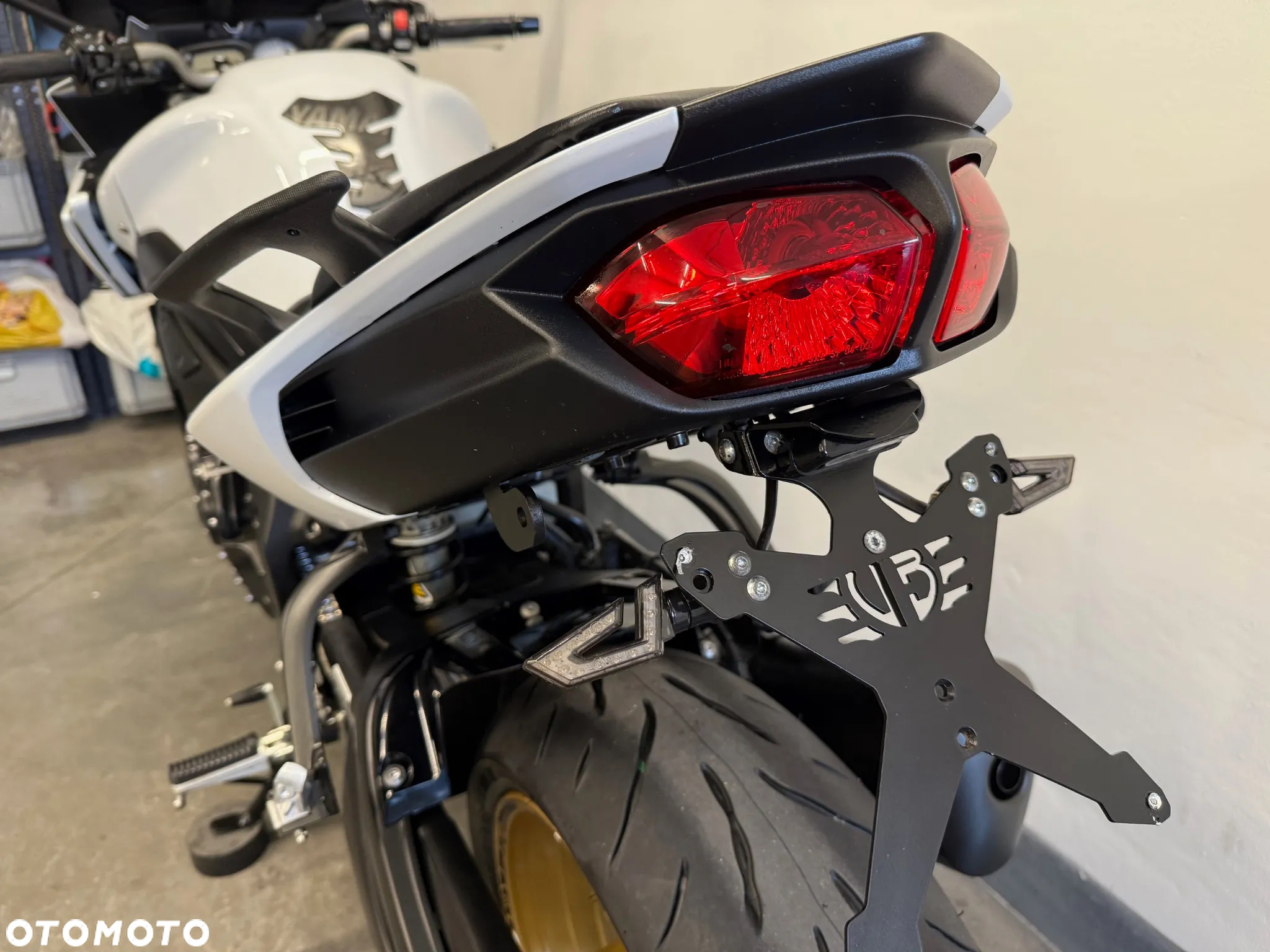 Yamaha FZ8 - 27