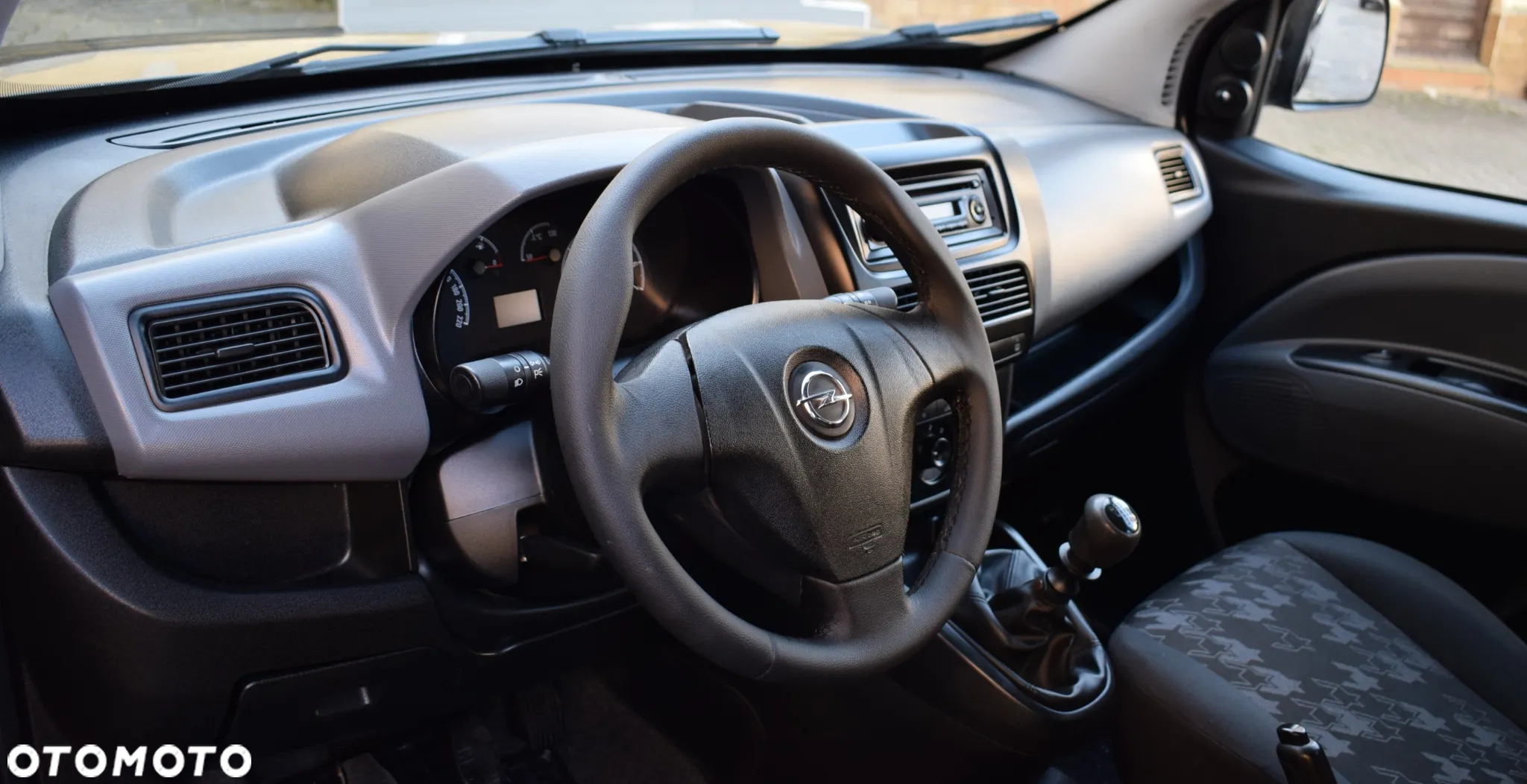 Opel Combo Tour 1.6 CDTI Cosmo - 11