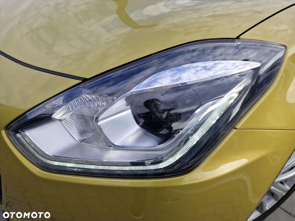 Suzuki Swift 1.2 Dualjet SHVS Premium Plus - 19