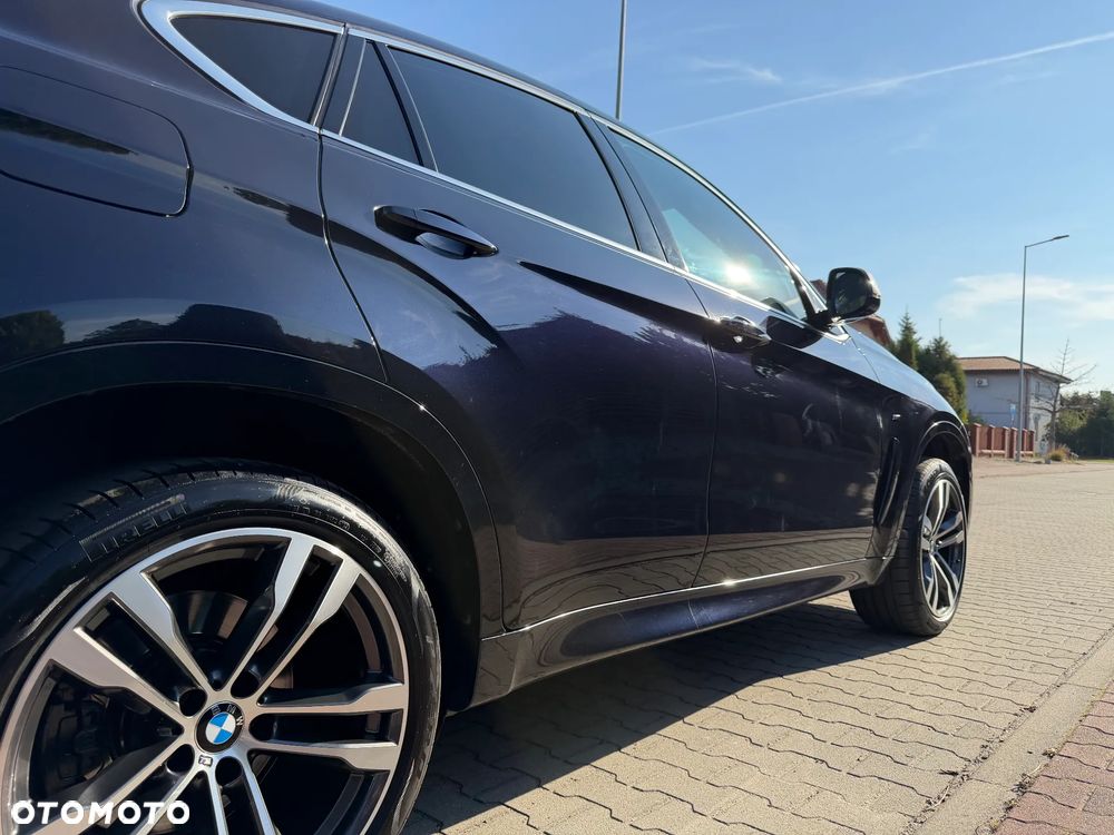 BMW X6 M50d - 24