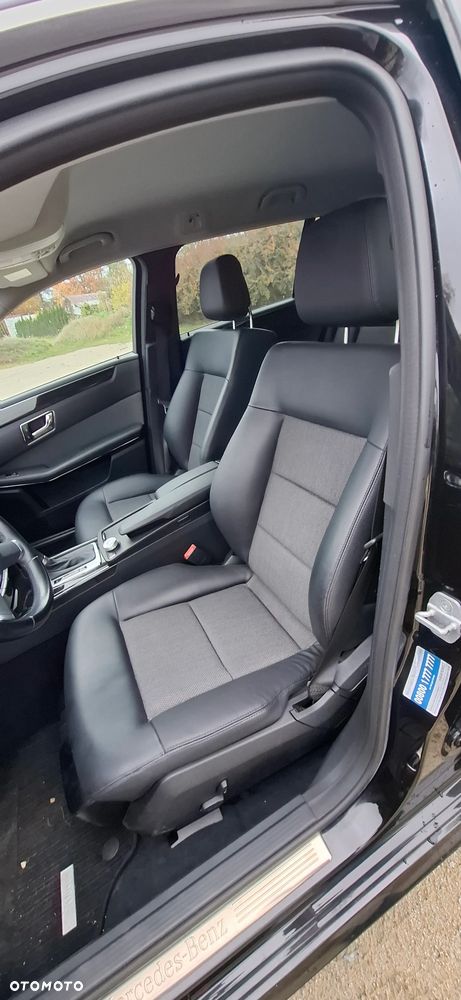 Mercedes-Benz Klasa E - 24