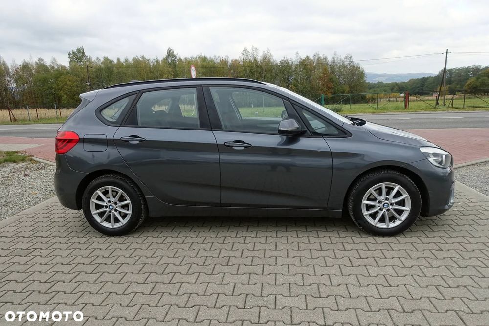 BMW Seria 2 218d Advantage - 4