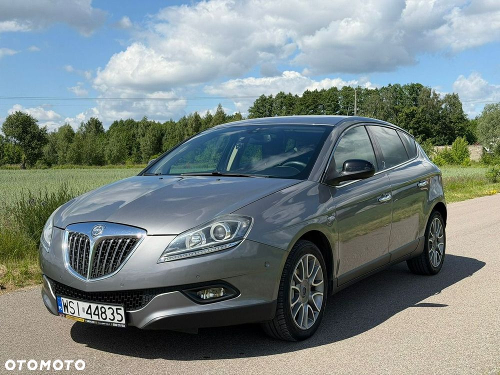 Lancia Delta 1.8 T-Jet Oro Sportronic - 2
