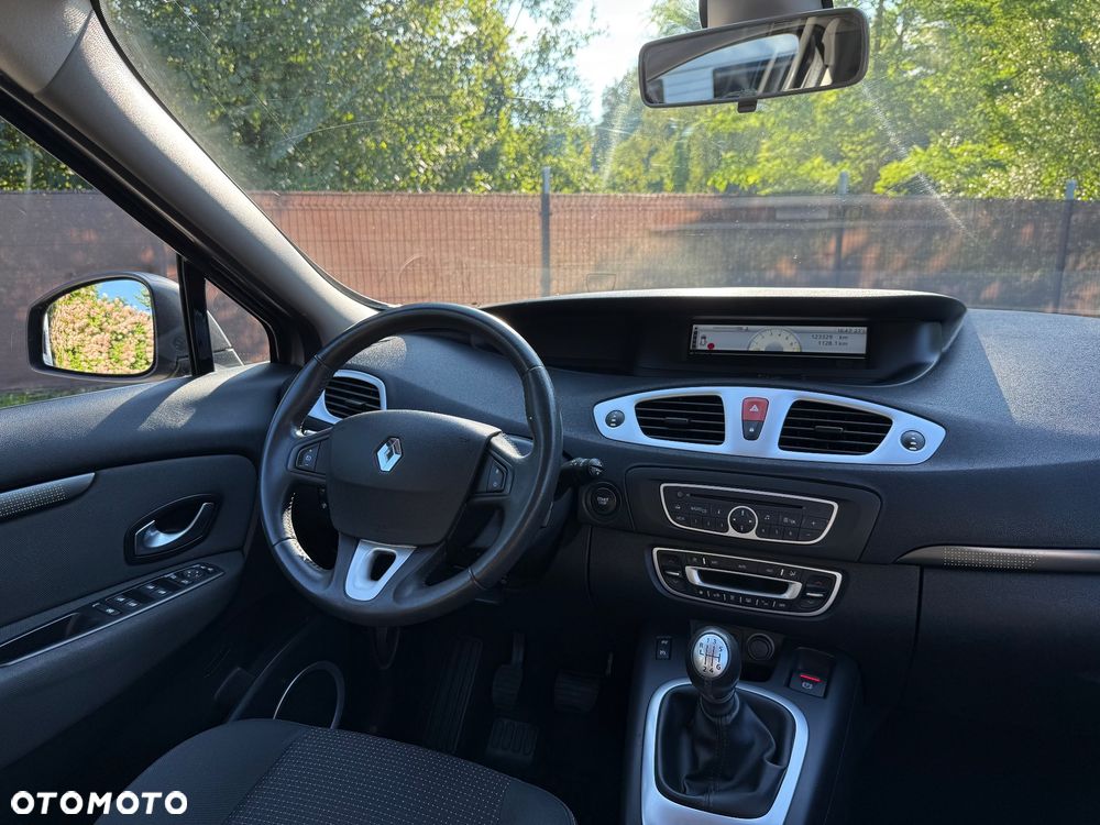 Renault Grand Scenic 1.6 16V 110 Dynamique - 21