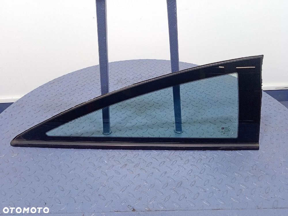 OPEL ASTRA H GTC SZYBA KAROSERYJNA TYŁ PRAWA - 1