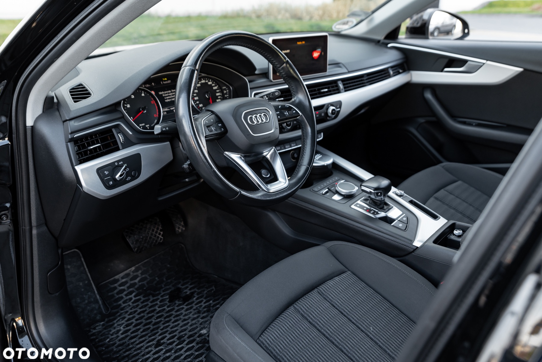Audi A4 2.0 TDI S tronic - 17