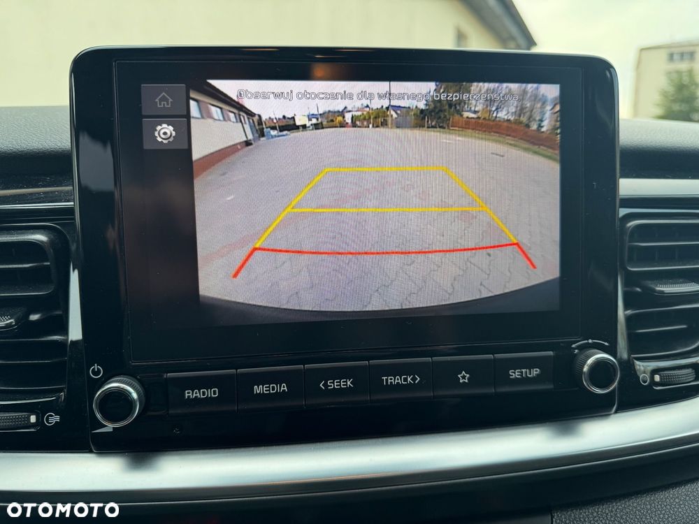 Kia Stonic 1.0 T-GDI MHEV L - 28