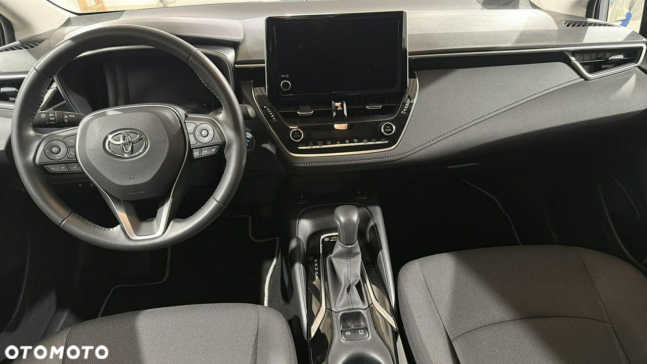 Toyota Corolla - 16