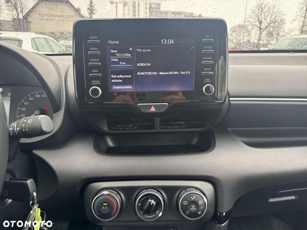 Toyota Yaris 1.5 Comfort CVT - 23