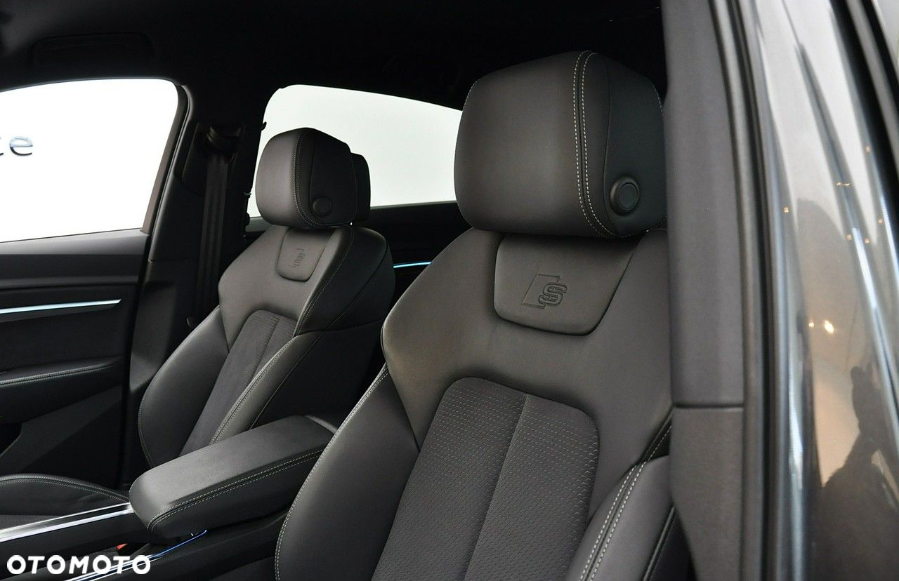 Audi e-tron - 16