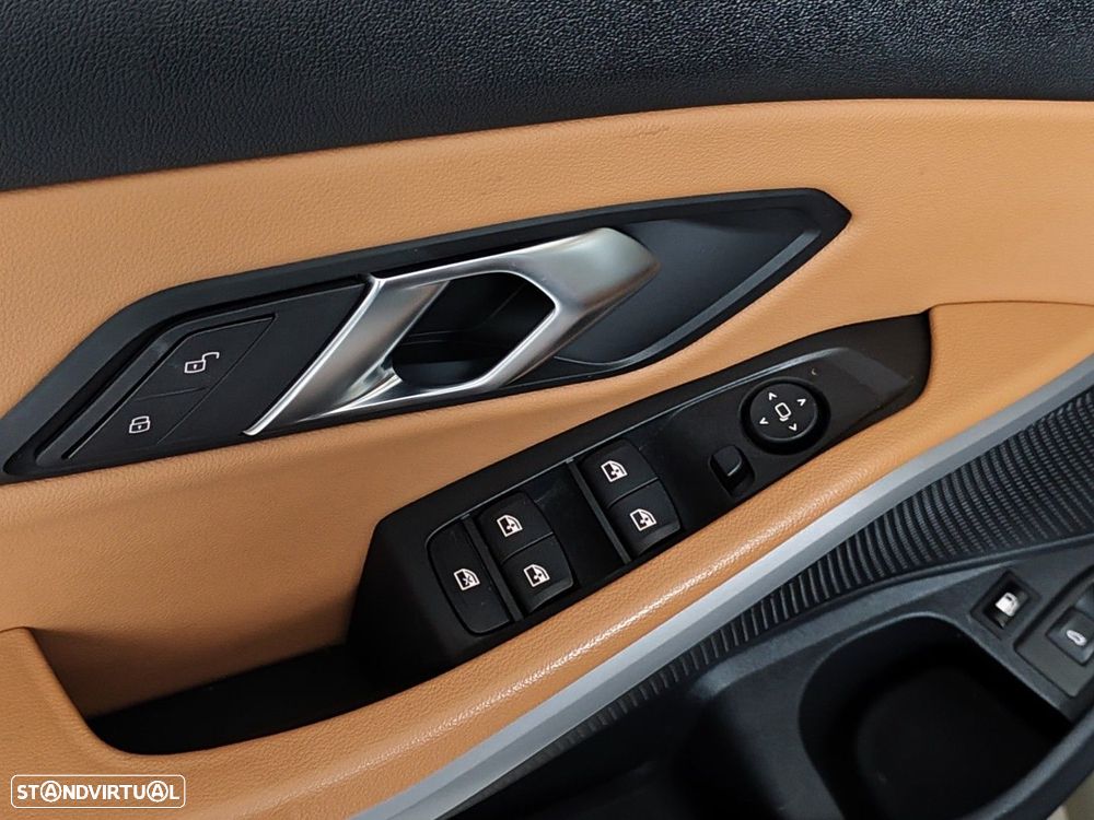 BMW 330 e Corporate Edition Auto - 19