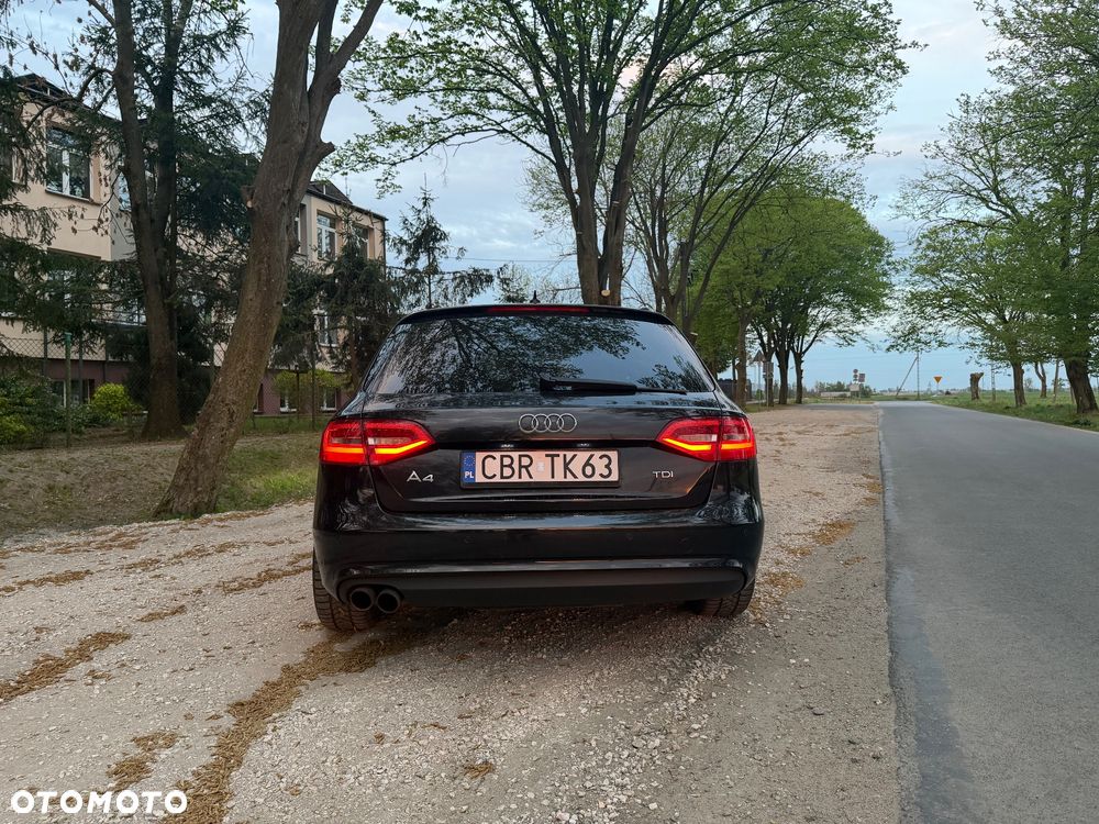 Audi A4 Avant - 5