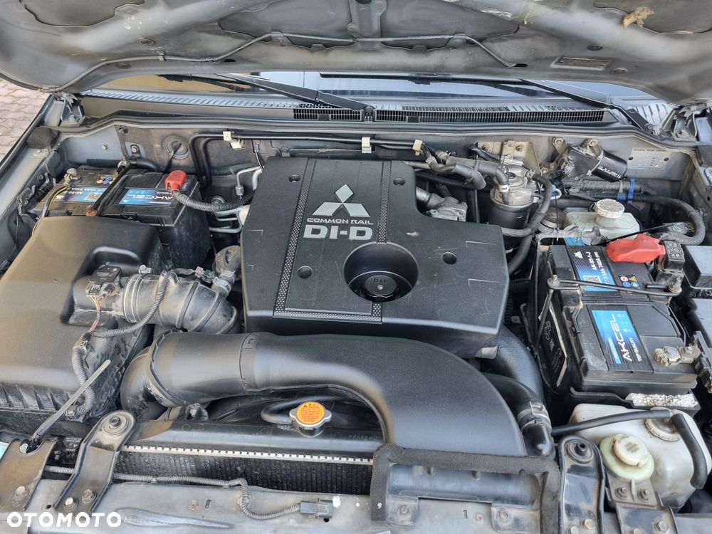 Mitsubishi Pajero 3.2 DID Intense - 7