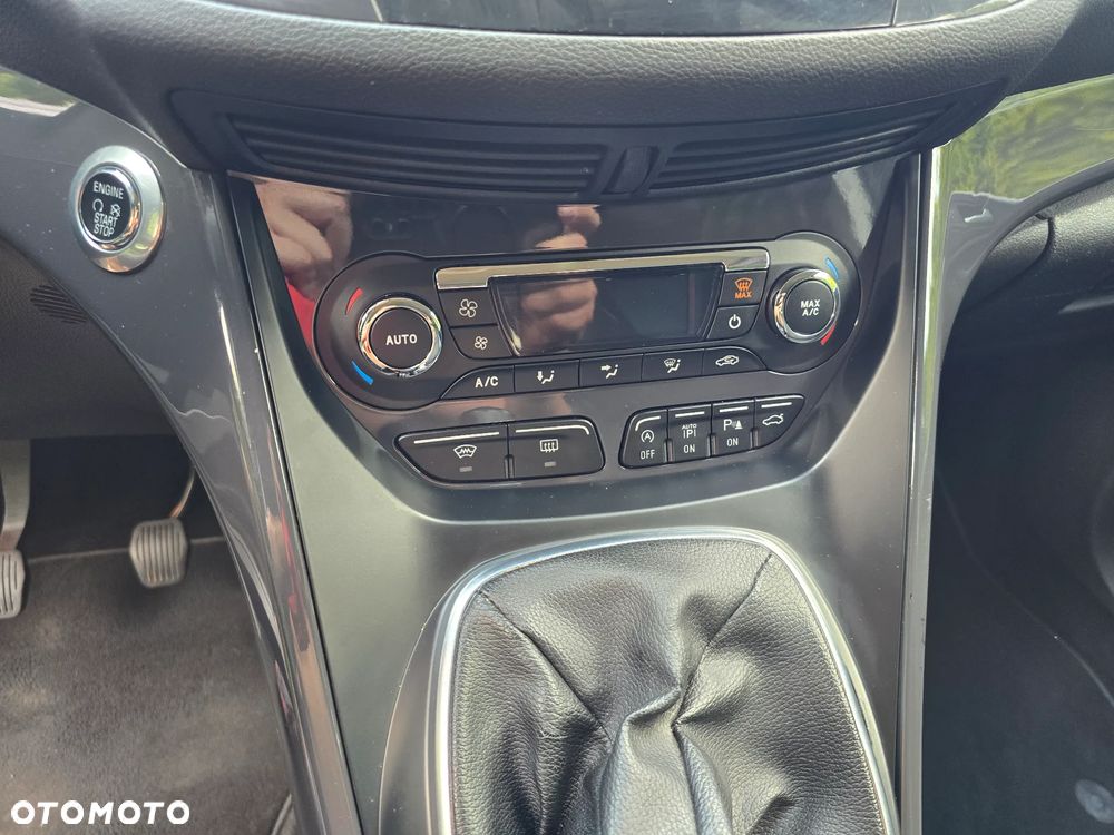 Ford Kuga 1.5 EcoBoost FWD Titanium ASS - 17