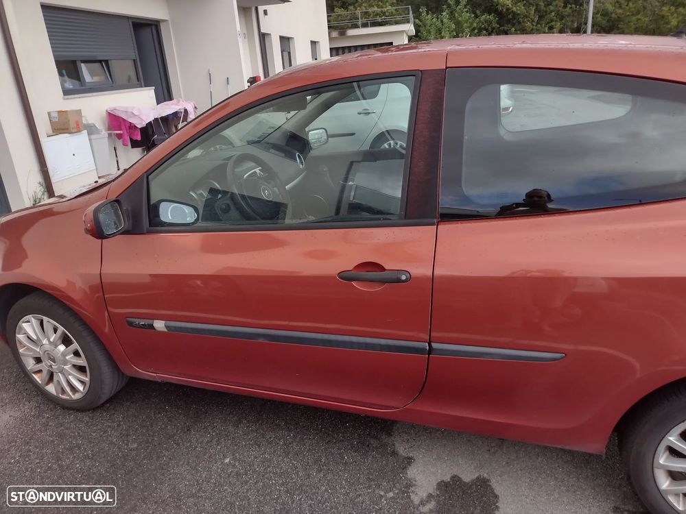 Renault Clio 1.5 dCi Confort - 7