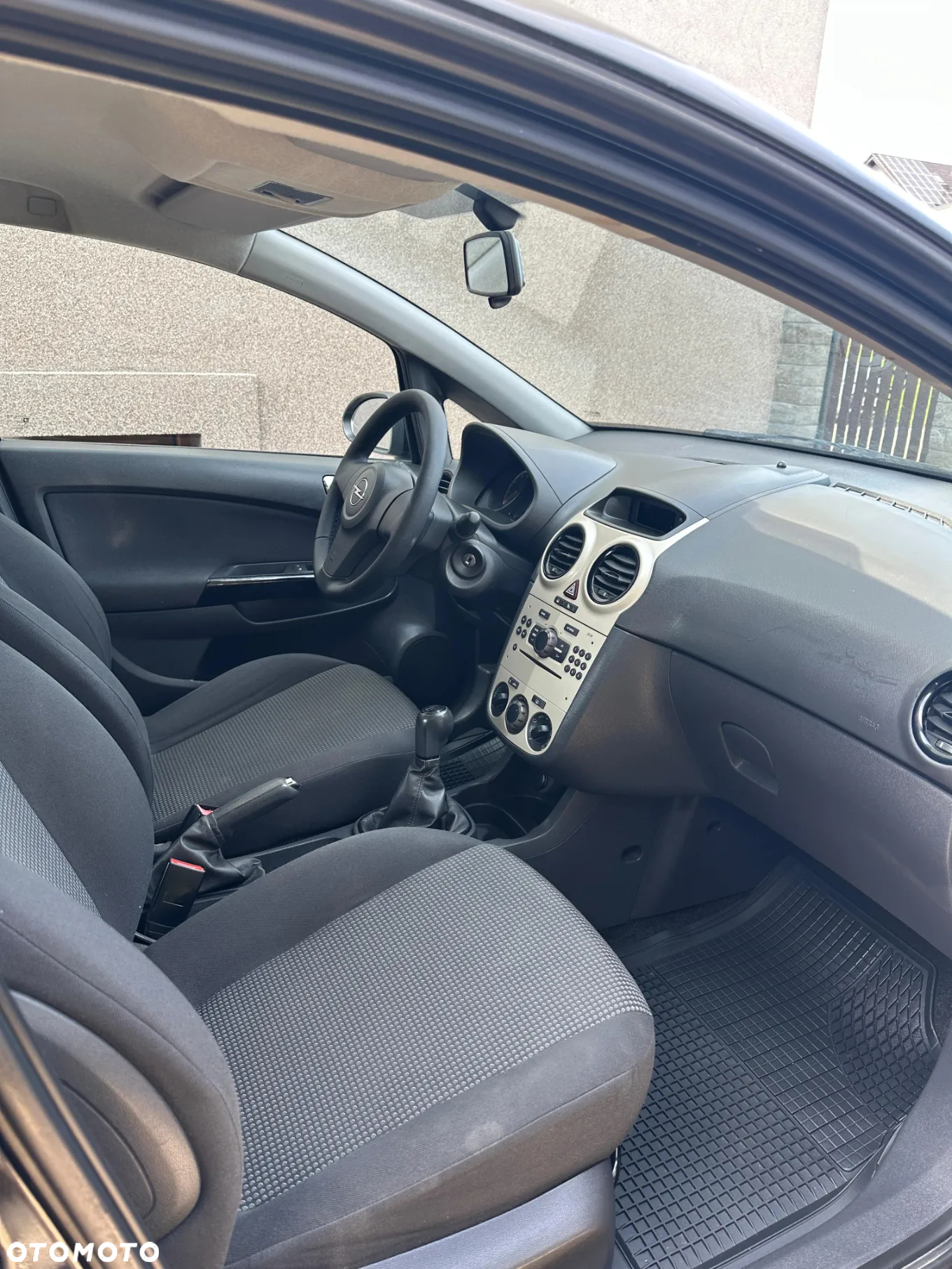 Opel Corsa - 14