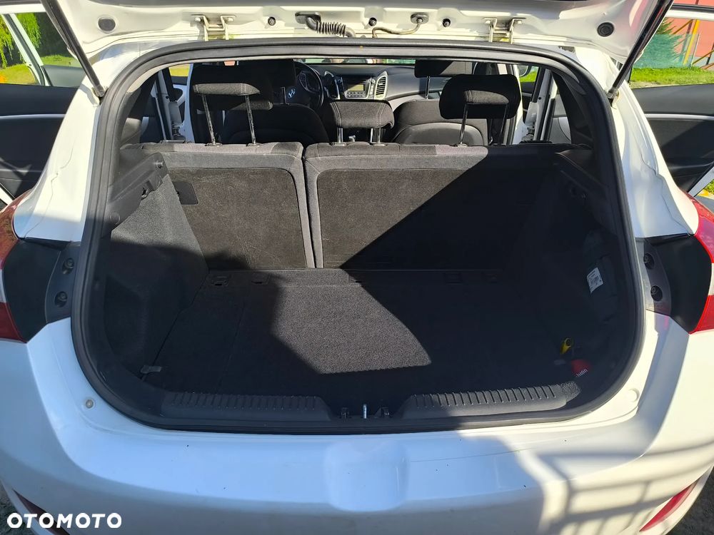 Hyundai i30 1.4 Classic - 15