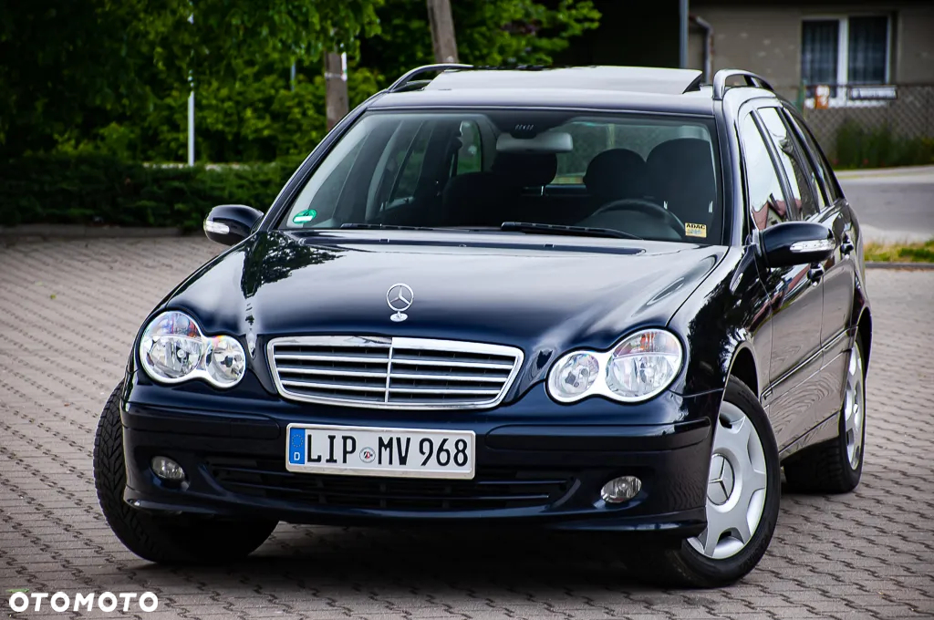 Mercedes-Benz Klasa C 180 T Kompressor Avantgarde - 9