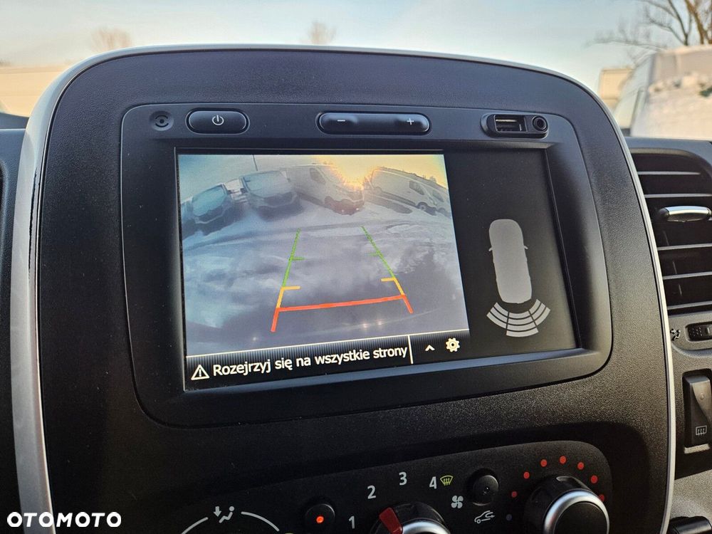 Renault Trafic L2H1 *74900zł NETTO* Brygadówka 6 osób 2.0dCi/120KM - 25