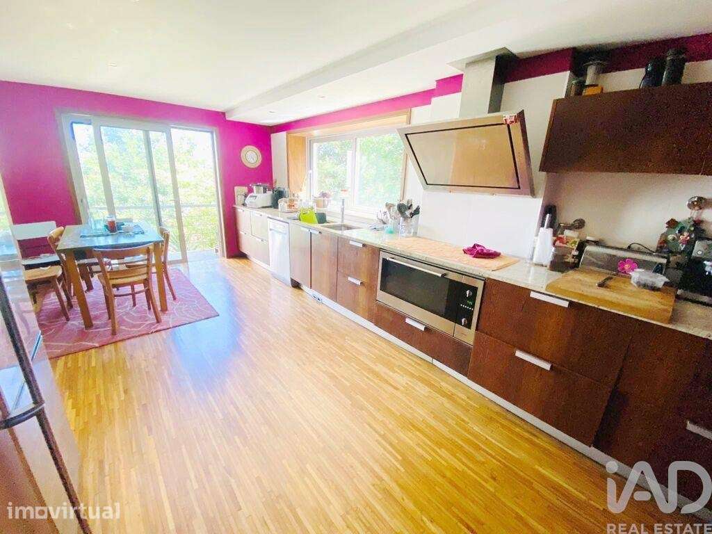 Casa / Villa T4 em Reboreda e Nogueira de 274,00 m2 - Grande imagem: 4/30