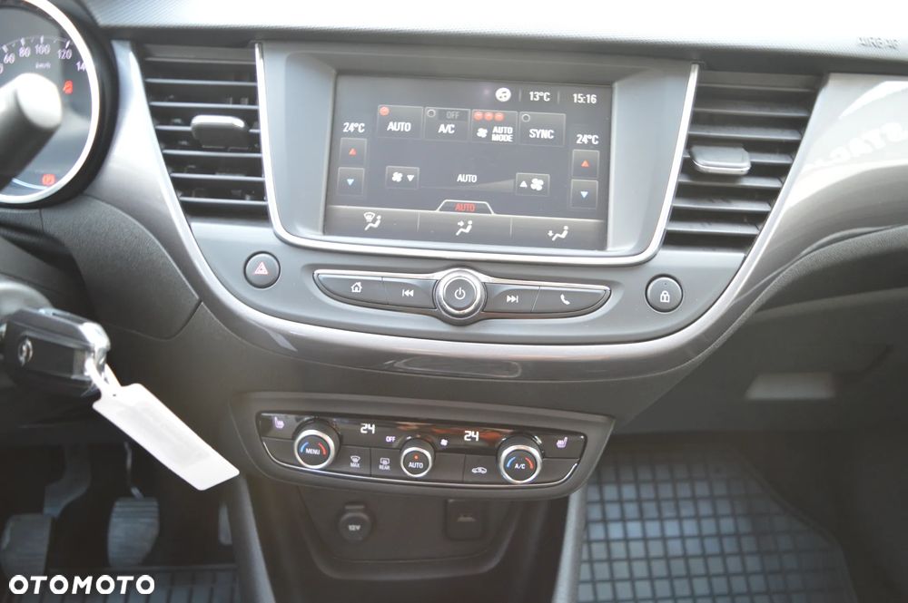 Opel Crossland X 1.2 Start/Stop Innovation - 19