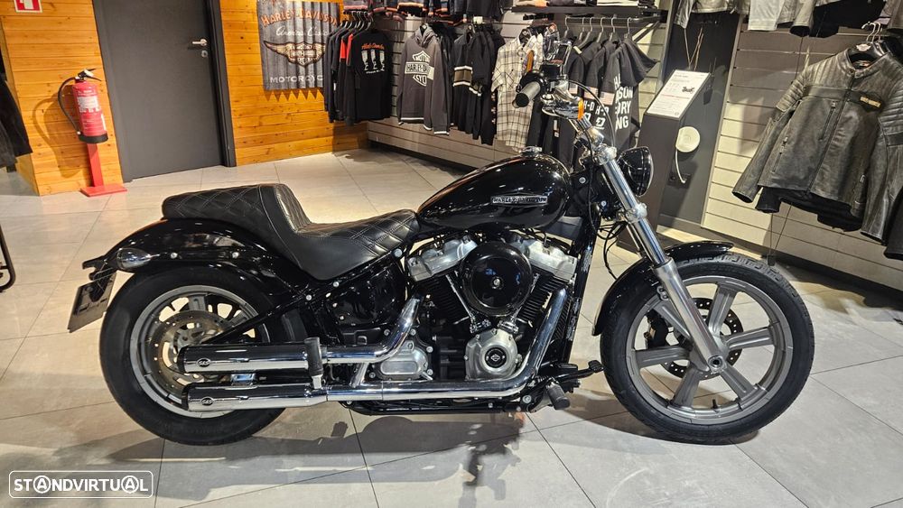 Harley-Davidson Softail Standard - 3